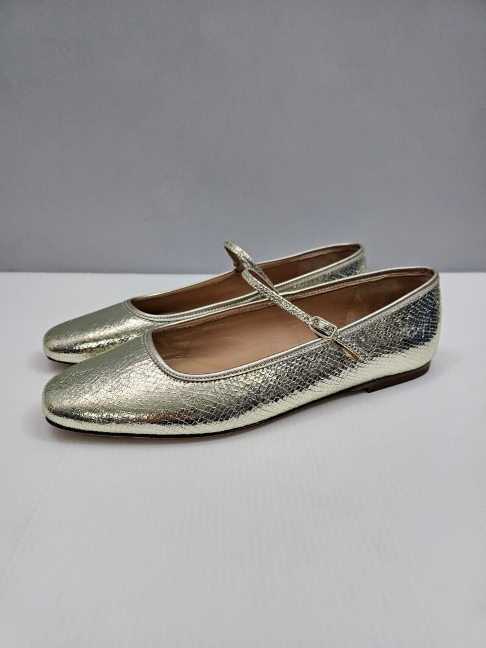 Veronica Beard Ellie Mary Jane Ballet Flats Womens 7.5 Platinum Metallic Leather